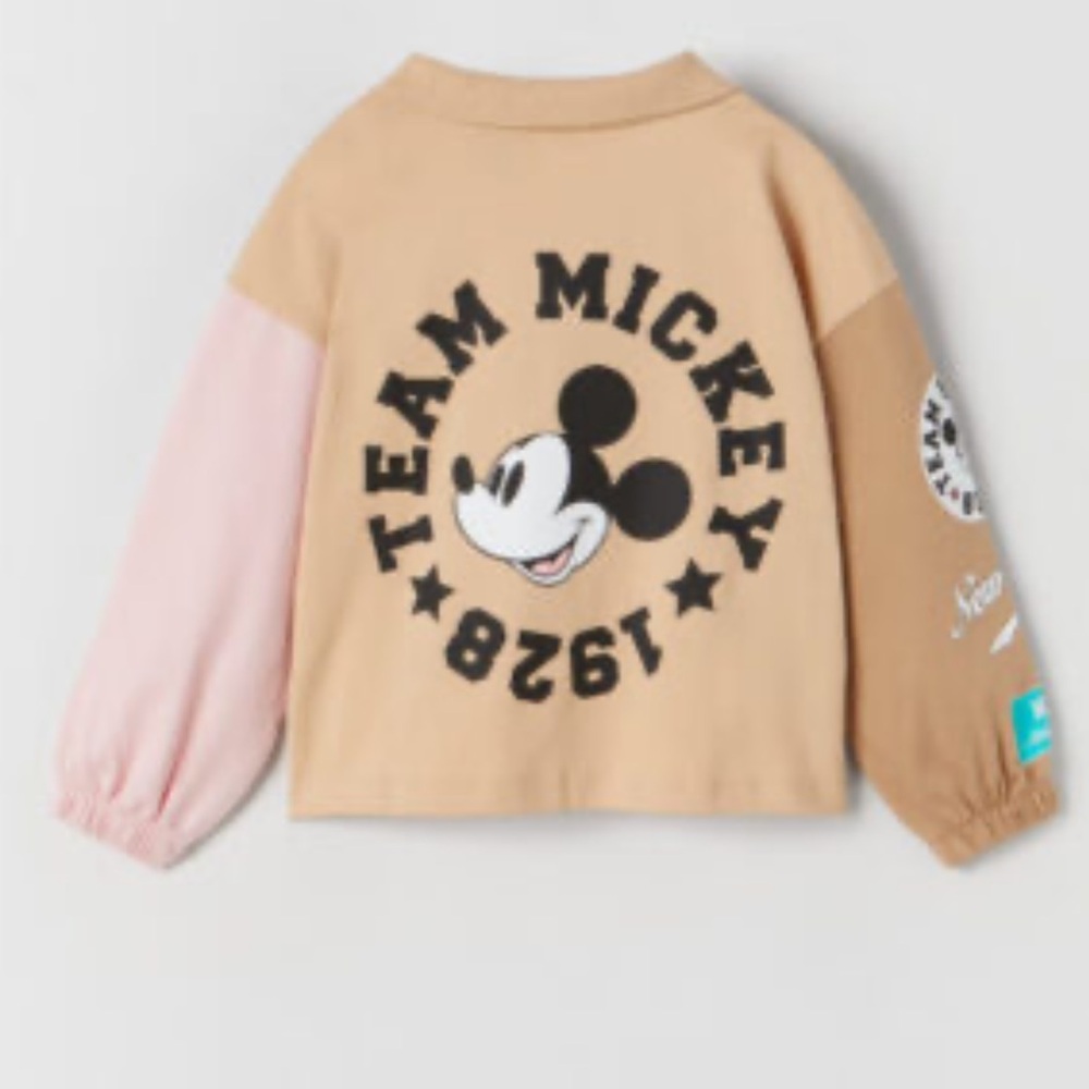 ZARA KIDS Disney Kids Team Mickey Mouse polo Sweatshirt - Tan and Pink color